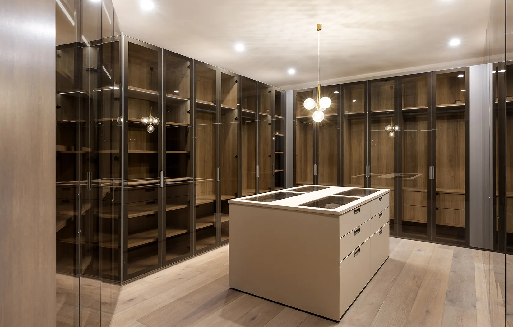 Tailored Wardrobe Room