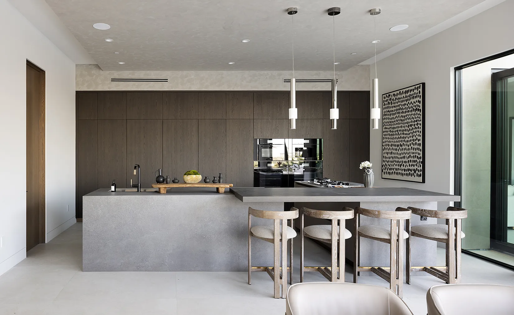 Minimal Show Kitchen