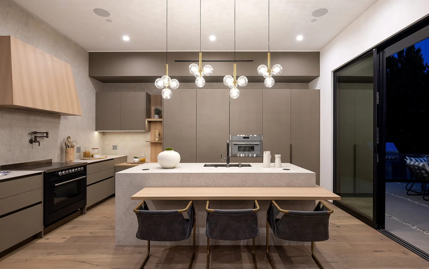 Family Island Kitchen
